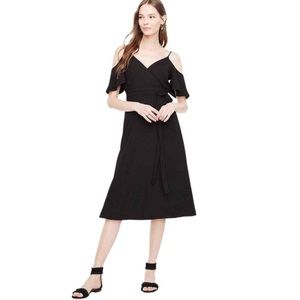 - NWT Womens Ann Taylor Black Sheath Dress With Tie in Back Off the Should…